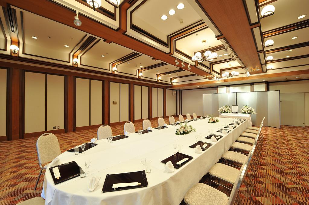 Hotel Hiroshima Sunplaza Exterior photo